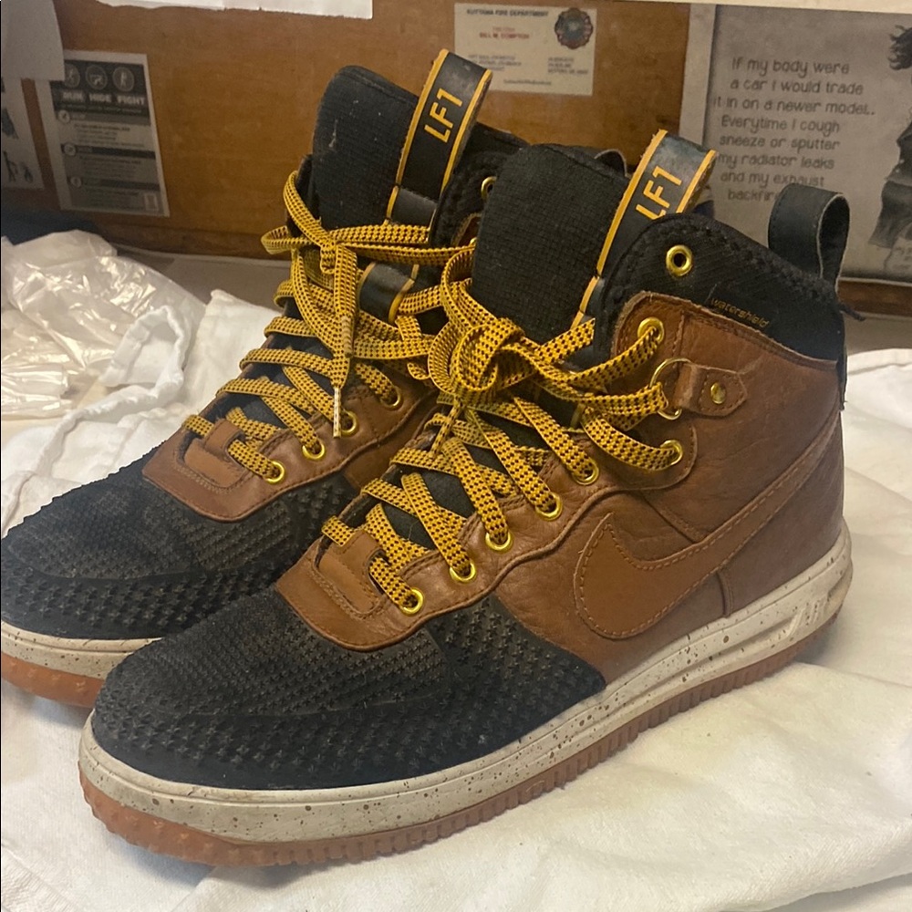 Nike Black and Brown Rugged Sneakers